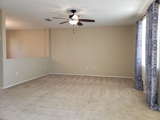 Foto del edificio - Spacious 2 story single family home in Arb...