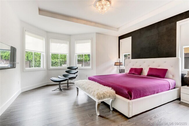 Foto del edificio - 50 Coconut Ln
