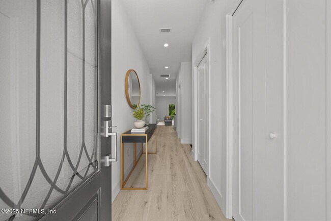 Foto del edificio - 213 Deportivo Dr