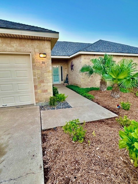 Foto del edificio - 38 Torrey Pines Dr