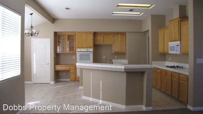 Foto del edificio - 4 br, 2.5 bath House - 8507 Spanish Bay Dr.