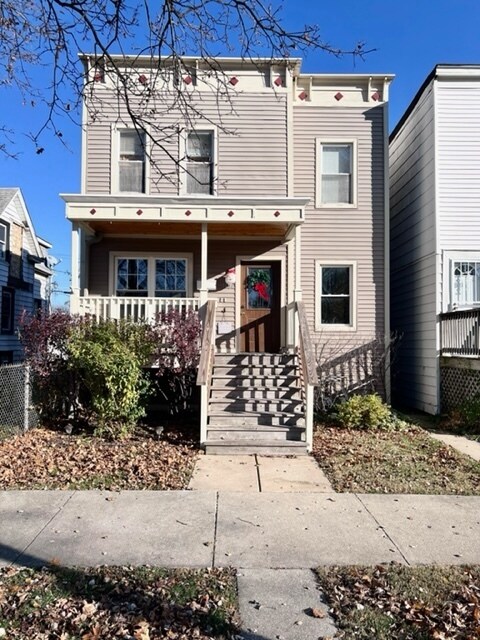Primary Photo - 1404 Elgin Ave