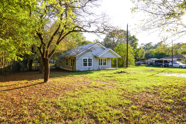 Building Photo - 86 Gazebo St