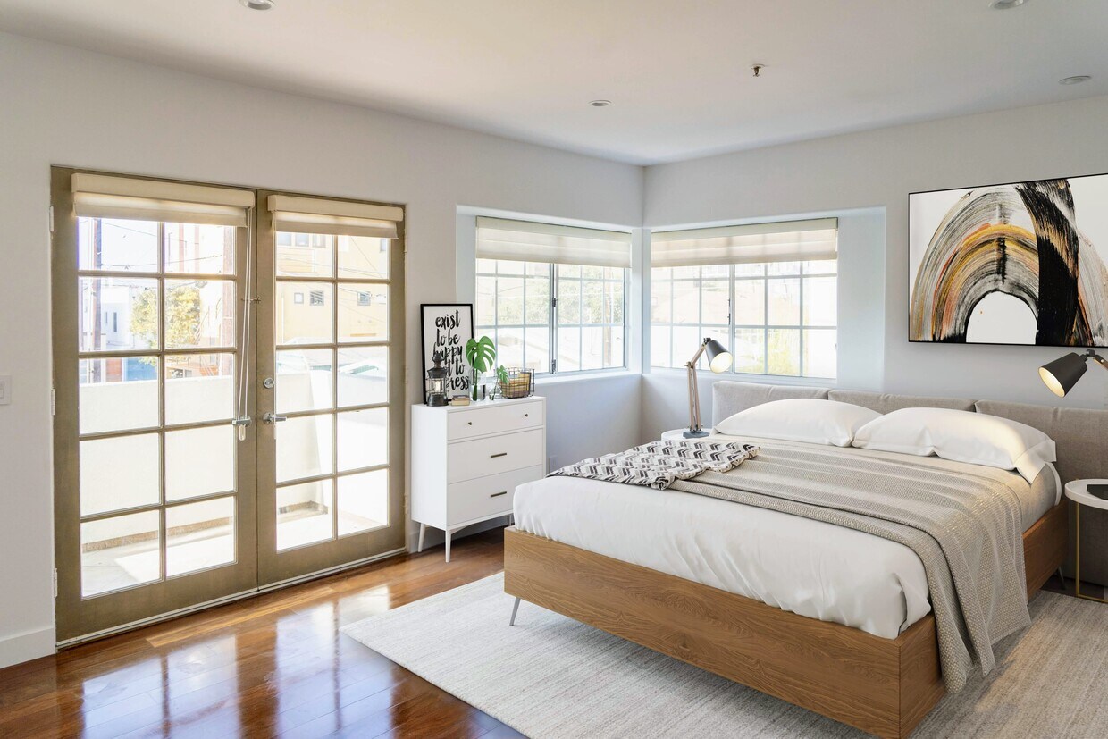 Foto principal - 2222 Neilson Way