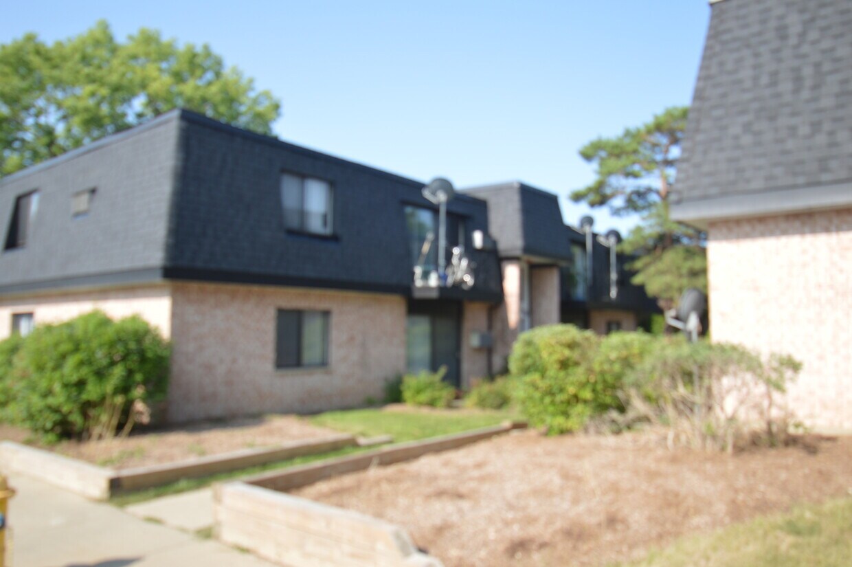 845 Westmoreland Dr, Vernon Hills, IL 60061 House Rental in Vernon