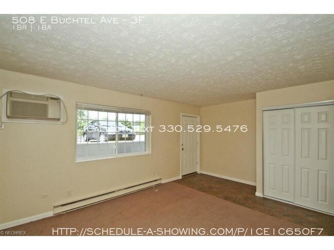Building Photo - CLEAN AND MOVE IN READY!!!!!!!!!!!