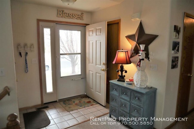 Building Photo - 5787 Aspen View Pl