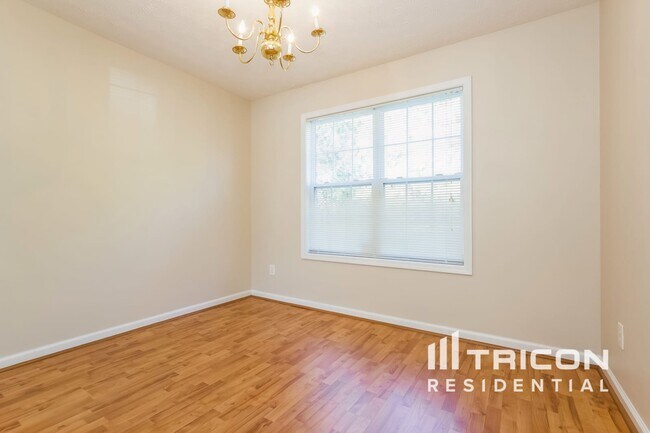 Building Photo - 3442 Woodruff Ridge Ln SW