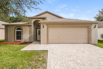 Building Photo - 7604 Wiltshire Park Pl