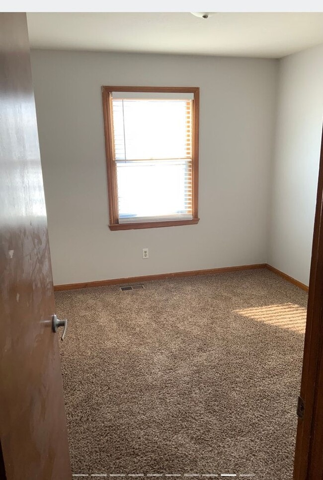 Building Photo - Single Family Eudora Home