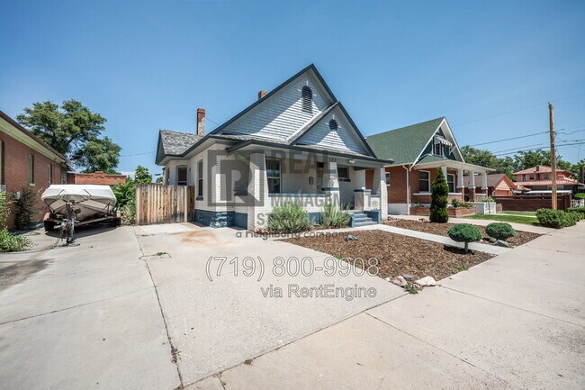 Building Photo - 121 Lake Ave