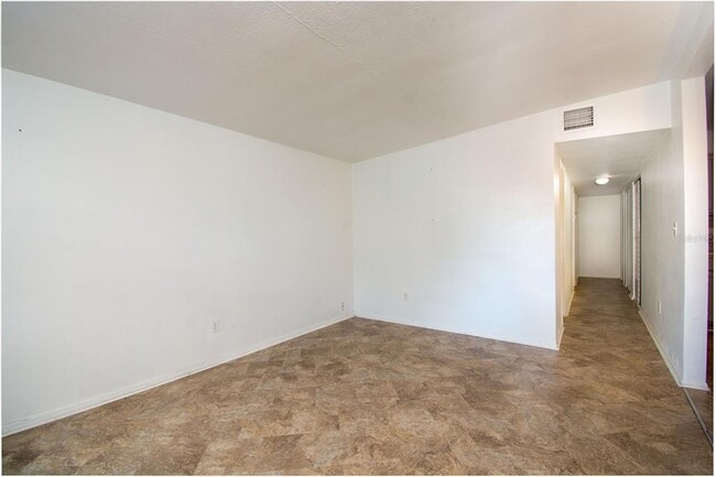 Building Photo - 6382 81st Ave