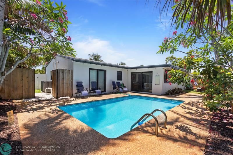 Foto principal - 171 SE 31st Ave