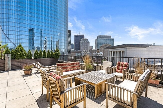 Foto del edificio - 121 Portland St