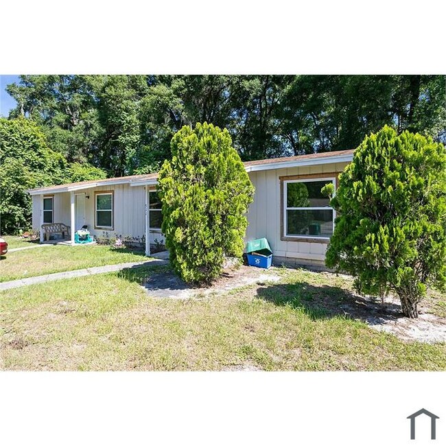 511 W Garrison Ave, DeLand, FL 32720 Apartment for Rent in DeLand, FL