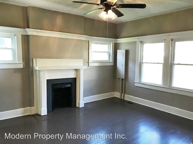 Building Photo - 3 br, 1 bath House - 259 South Highland Drive