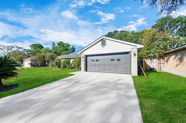 Foto del edificio - 20411 Jasperwood Ln