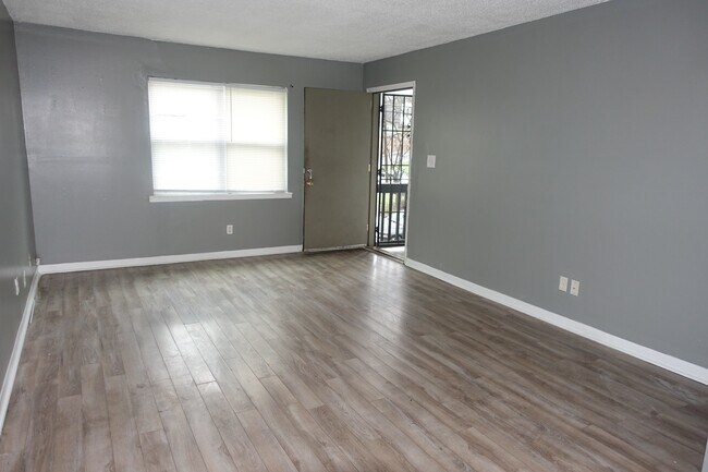 Foto del edificio - 1500 12th St N