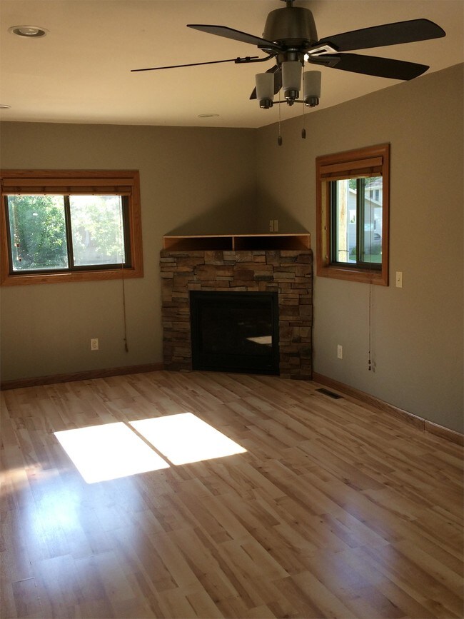 Foto del edificio - 313 9th Ave