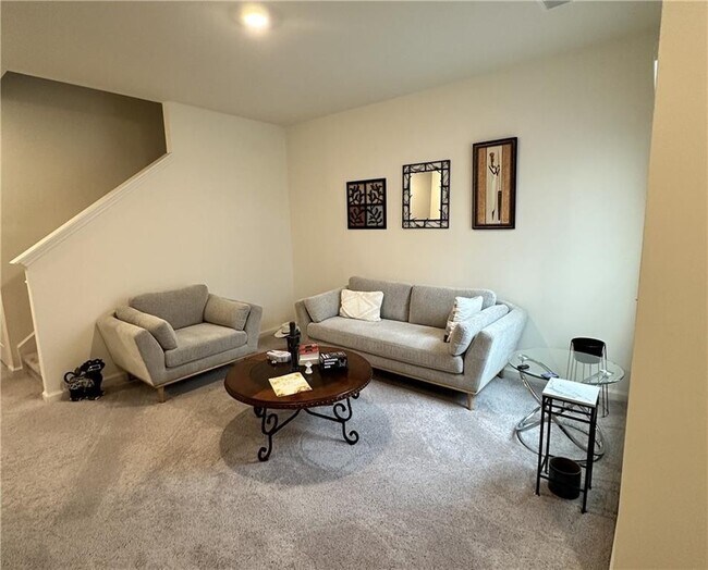 Foto del edificio - 7353 Cranleigh St