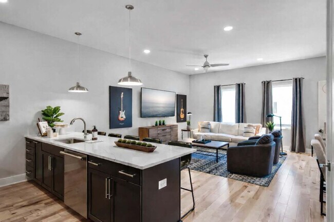 Foto del edificio - 2131 Goodrich Ave