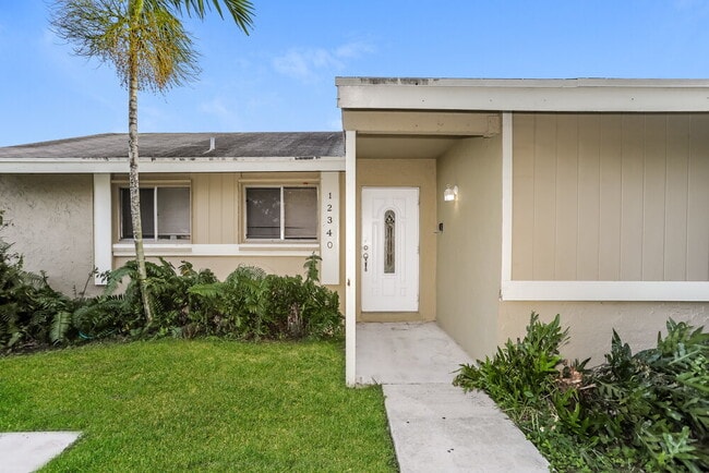 Building Photo - 12340 SW 207th Terrace
