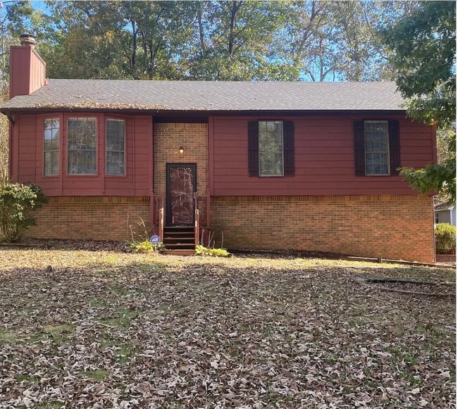 Building Photo - 921 Thomas Dr