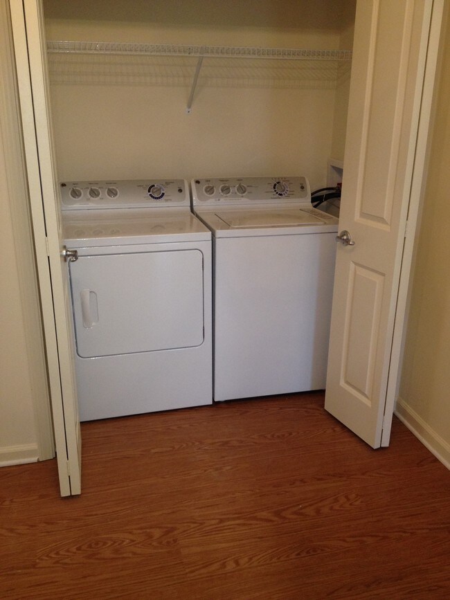 Washer and Dryer in Apt (2BR/1BA) - Stewart Place