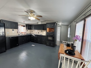 Building Photo - 711 N 19th St