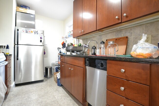 Foto del edificio - 36 Highland Ave