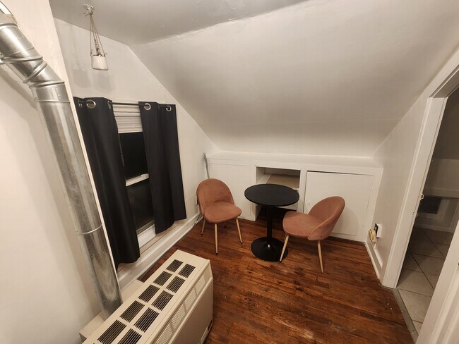 Foto del edificio - 409 Saint Paul St