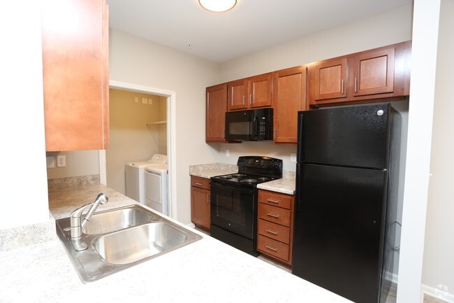 3HAB, 2BA - 1,185 ft² - Cocina - Bristol Bluffs Lp