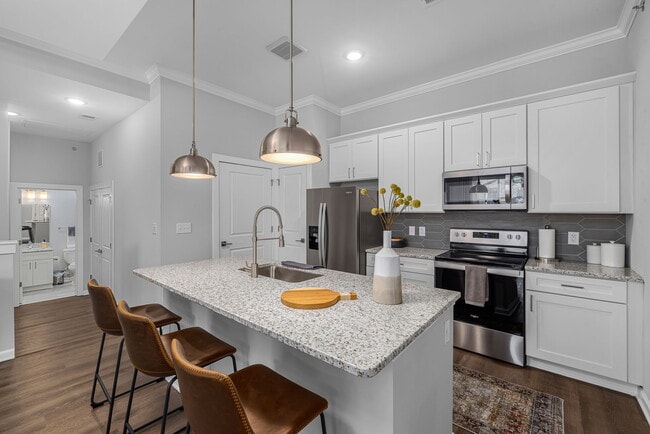【R&B】Legacy 1322 Ranchers Legacy Trl, Fort Worth, TX 76126 | LoopNet