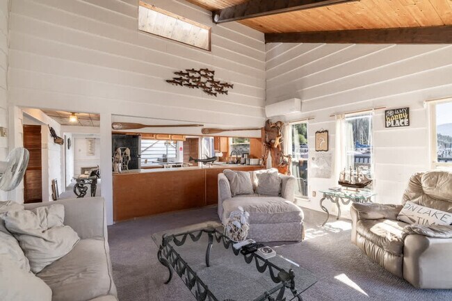 Foto del edificio - 34547 N Limekiln Rd