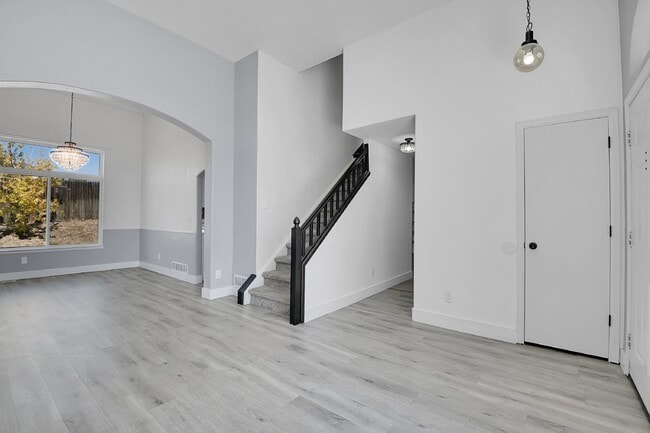 Building Photo - $3,040.95 - 3 Bed, 3-Bath Home in Aurora with In Unit Laundry and Central AC