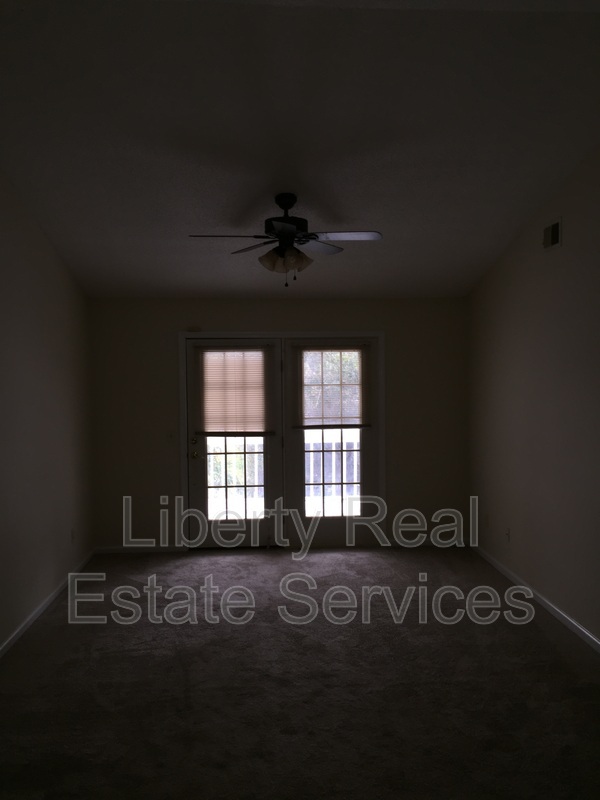 Building Photo - 204 Magnolia Plantation Ct