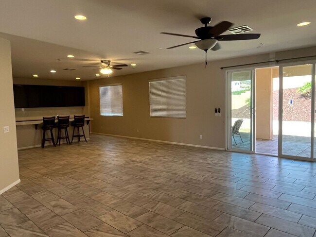 Foto del edificio - Menifee 5 Bedroom