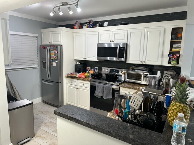 Foto del edificio - 2820 SW 22nd Ave