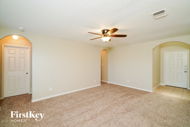 Building Photo - 6830 Luckey Path