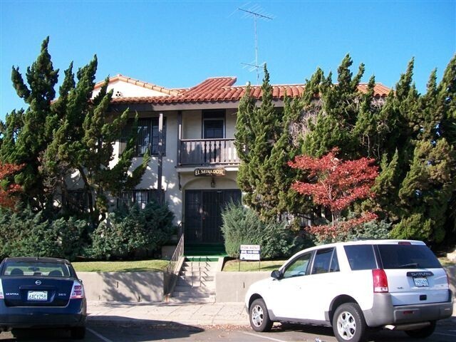 Foto del edificio - Vintage studio in Hillcrest!
