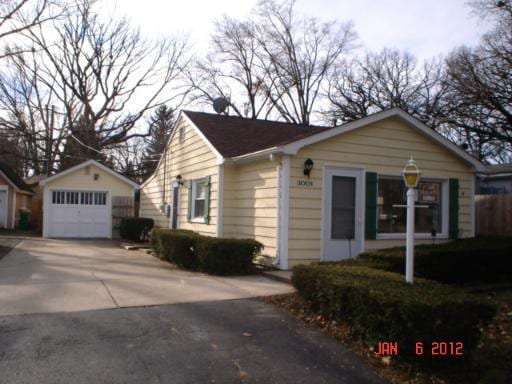 Primary Photo - 3001 Charlotte Ave