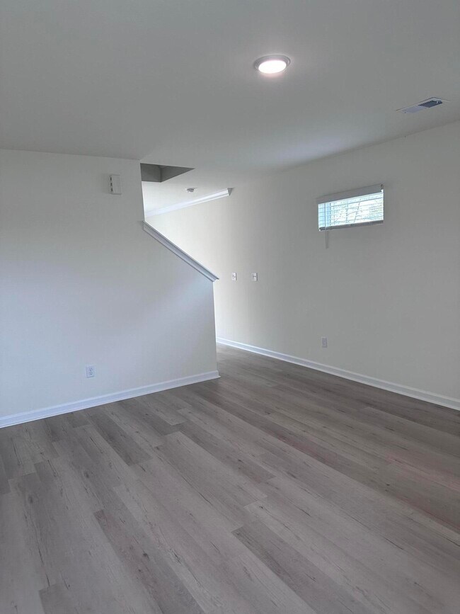 Building Photo - 5057 Needle Palm Rd NW