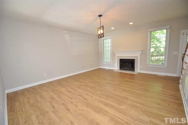 Building Photo - 114 Windward Ct