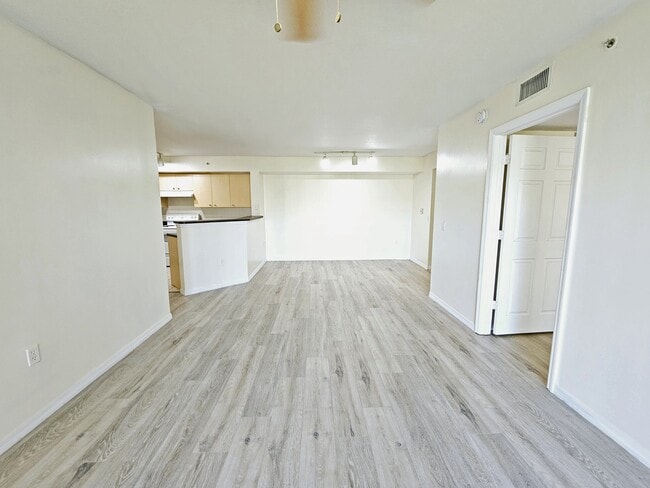 Building Photo - 4151 San Marino Blvd
