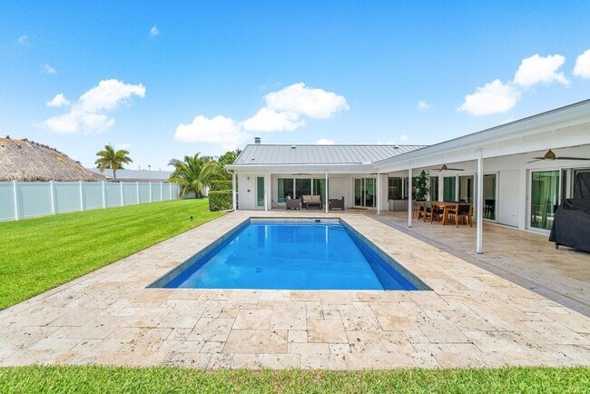 Foto del edificio - 936 SW 38th Ct