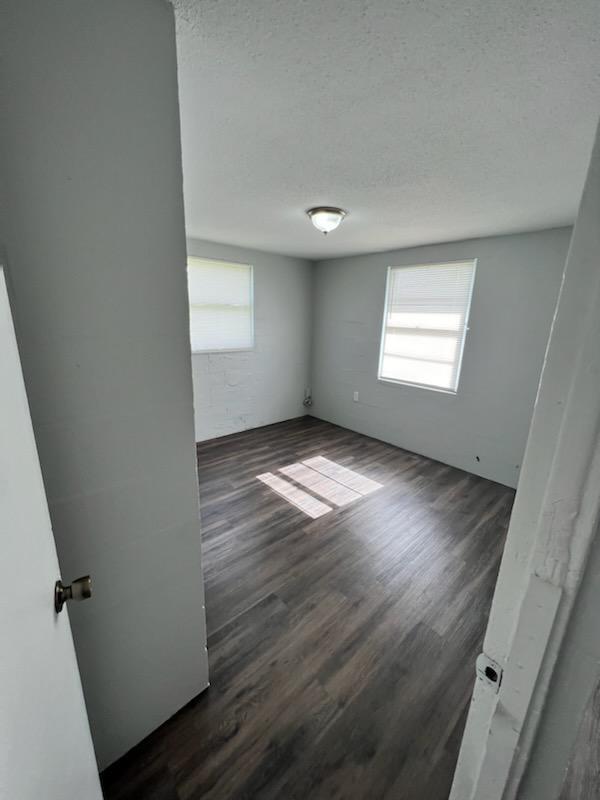 Foto del edificio - 522 10th St W