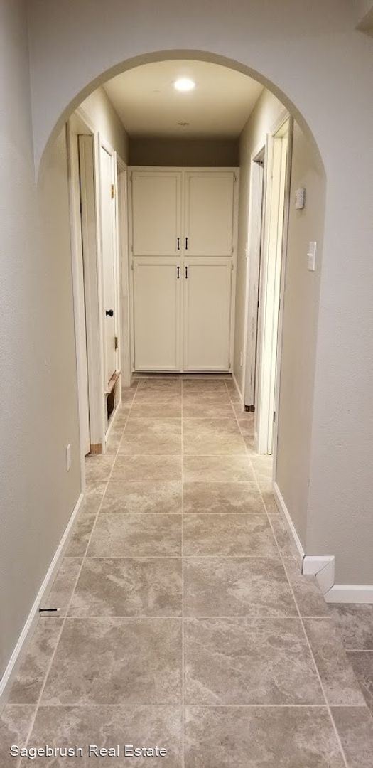 Building Photo - 3 br, 2 bath House - 3752 Glenfield Drive