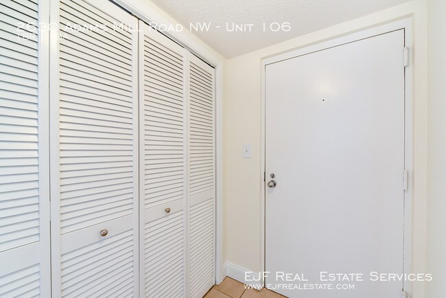 Foto del edificio - 2630 Adams Mill Rd NW