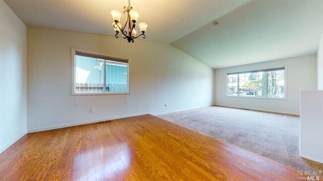 Foto del edificio - 1528 Galaxy Ct