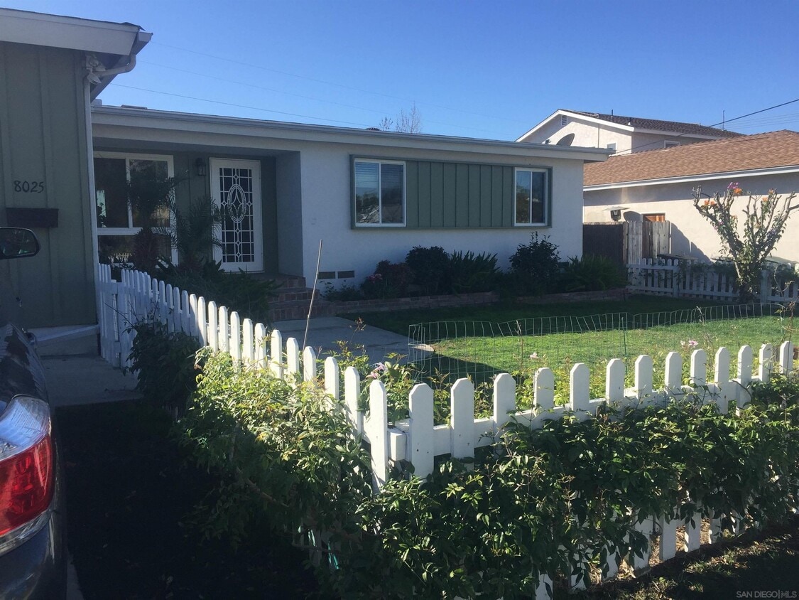 8025 Laird St, La Mesa, CA 91942 House Rental in La Mesa, CA